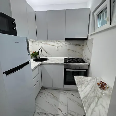 Corvinia House Marasti